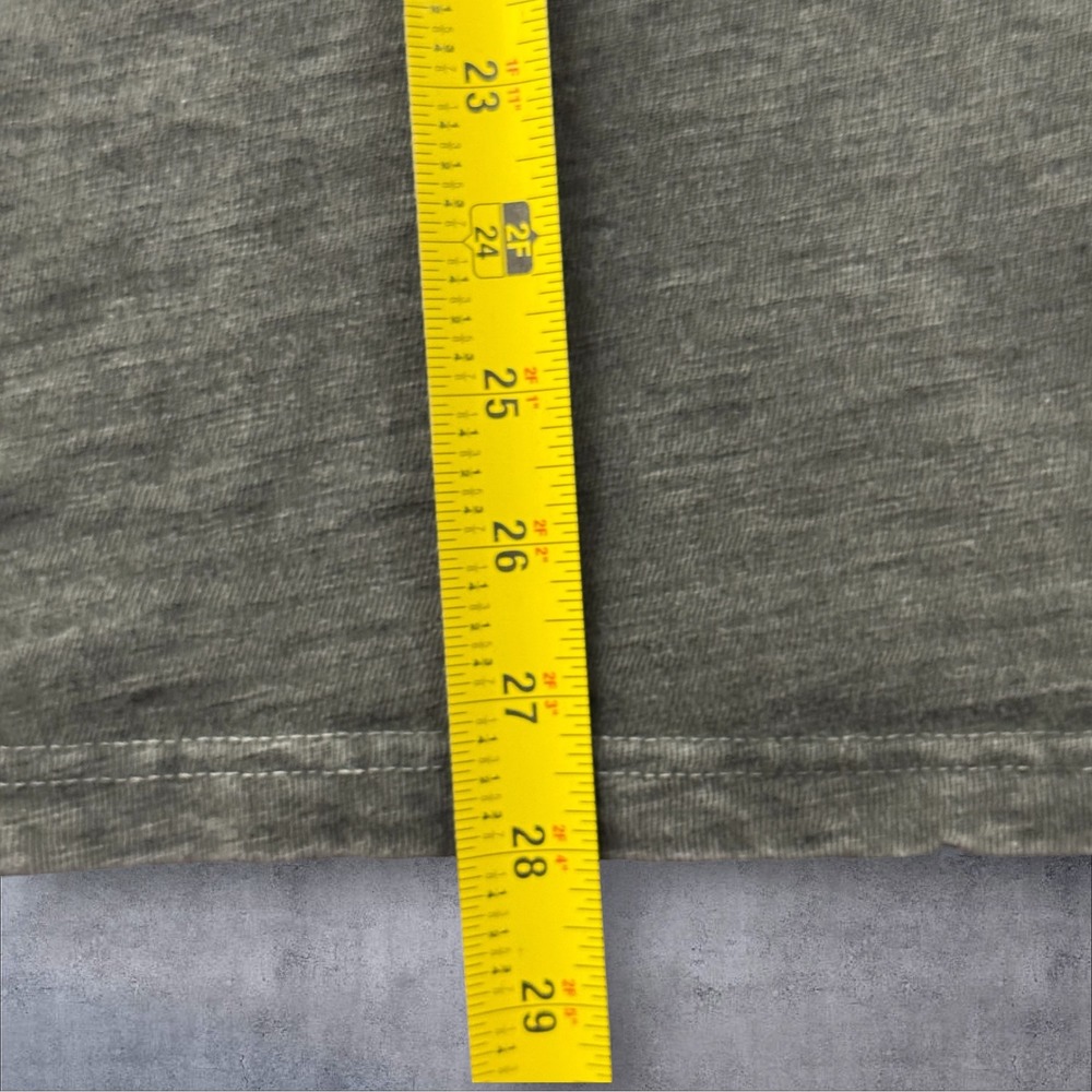 Lucky Brand Psyched Out Santa T-Shirt Large Gray Graphic Tee Christmas Xmas - Picture 5 of 9